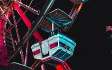 黑暗魔殿之谜：迷失传奇探险之旅