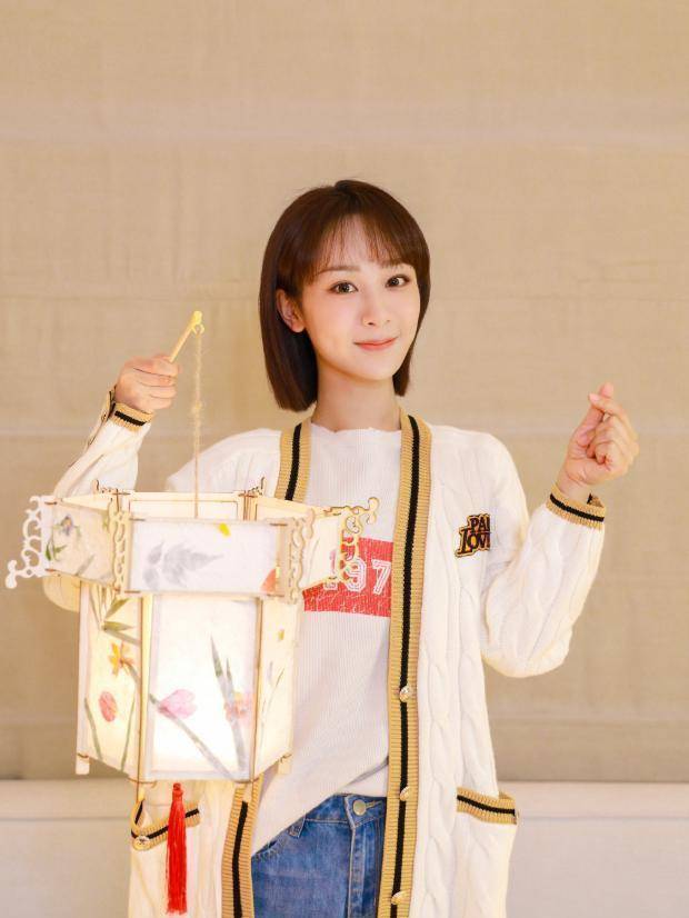 “童颜夫妇”再合体，杨紫李现民国造型同框，cp感满分